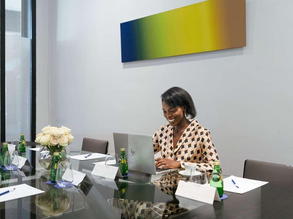 Novotel Abidjan Plateau Facilities photo