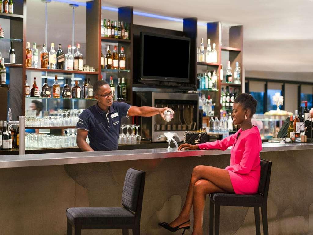 Novotel Abidjan Plateau Restaurant photo