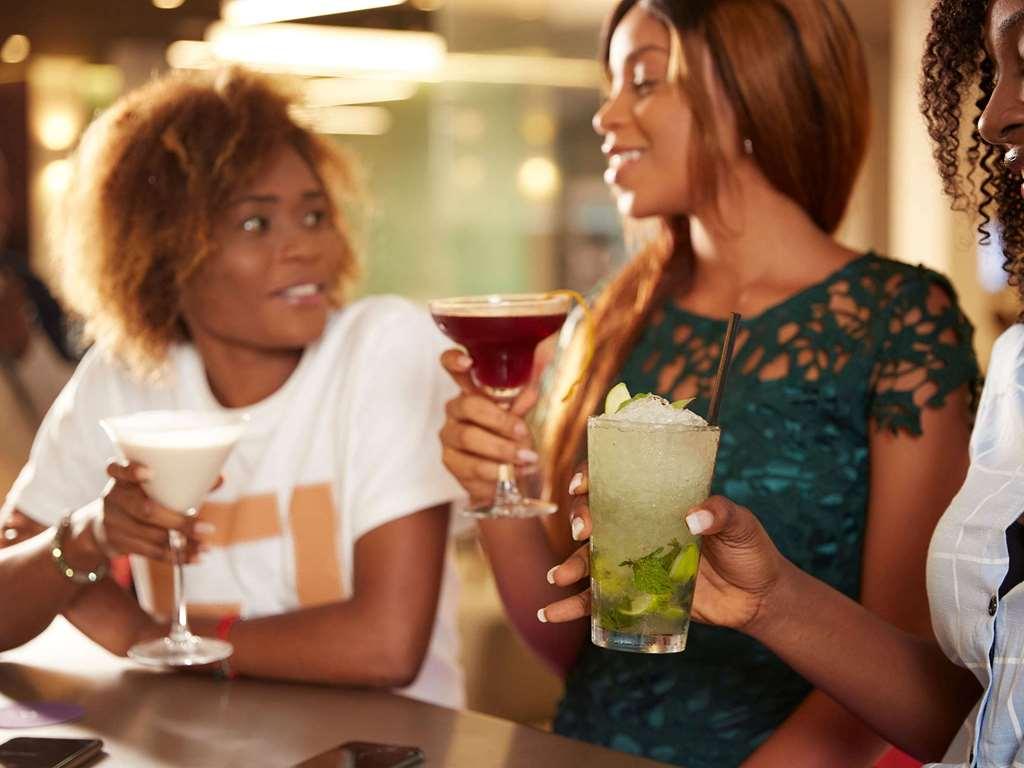 Novotel Abidjan Plateau Restaurant photo